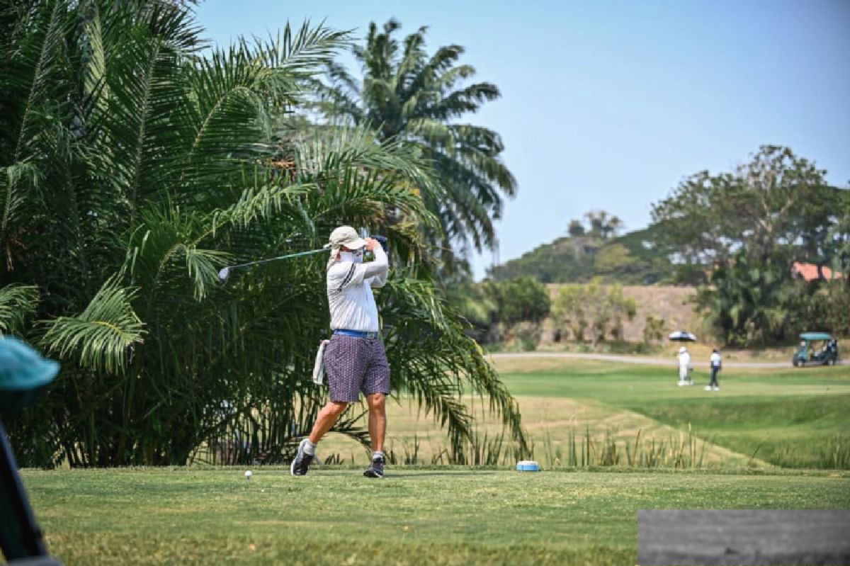 Julius Setiawan Juara Turnamen Golf The Manor, 140 Pegolf Adu Ketajaman