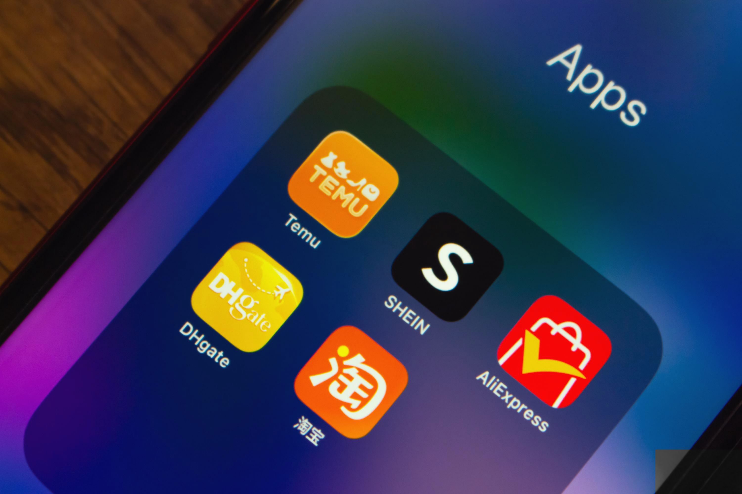 Pajak Baru Uni Eropa Hancurkan Penjualan Temu dan AliExpress di Prancis