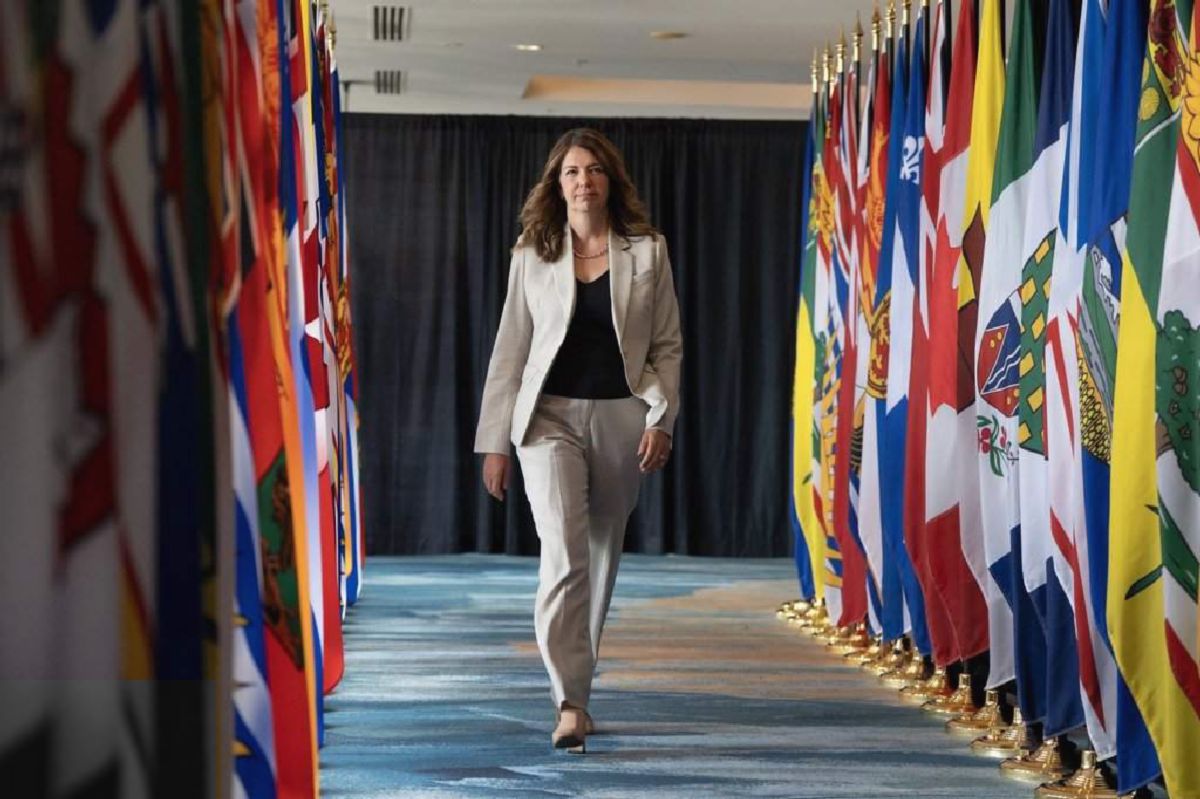 NDP Alberta Minta Smith Batalkan Referendum Separasi di Tengah Perang Dagang