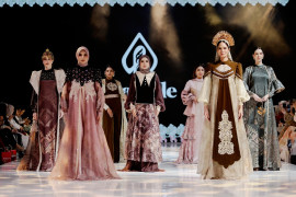 Arabellescarf Angkat Semangat Ratu Zalecha Lewat Koleksi Elegan di IFA Archipelago 2026